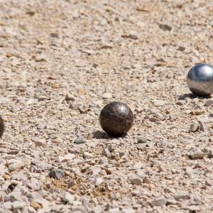 Concours de pétanque