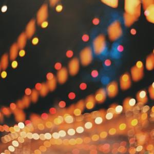 Retraite aux flambeaux et bal