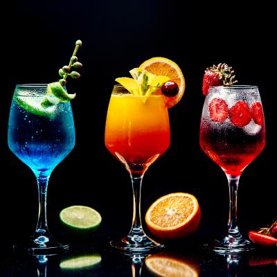 Atelier mixologie avec les vins de la gamme orélie !