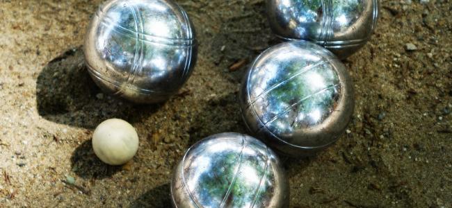 Concours de pétanque en doublettes